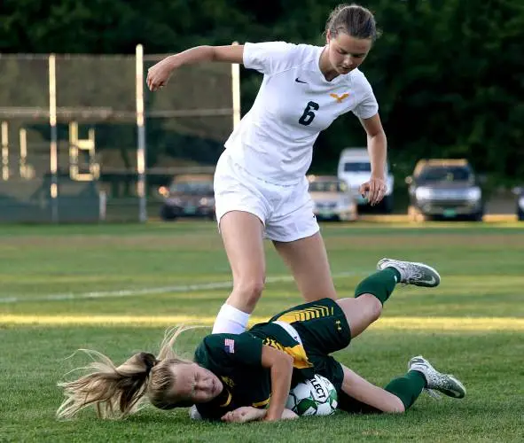 Rivendell-Windsor-HS-Soccer